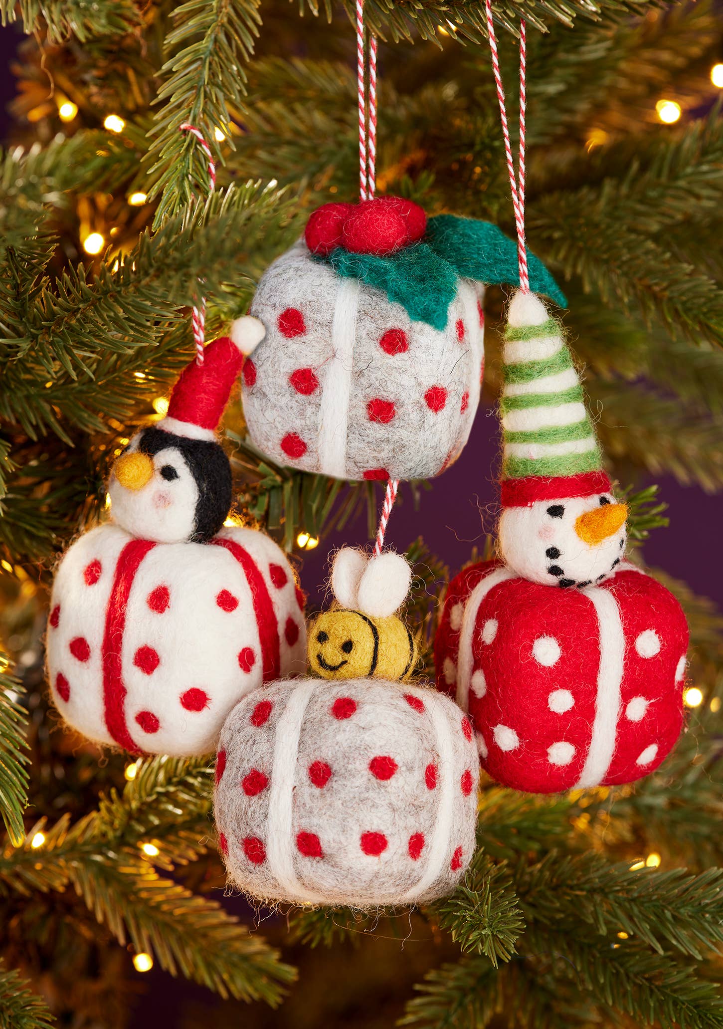 Felt Holly Present Decoration